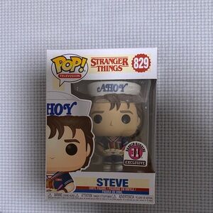FUNKO POP! STRANGER THINGS STEVE BASKIN-ROBBINS EXCLUSIVE